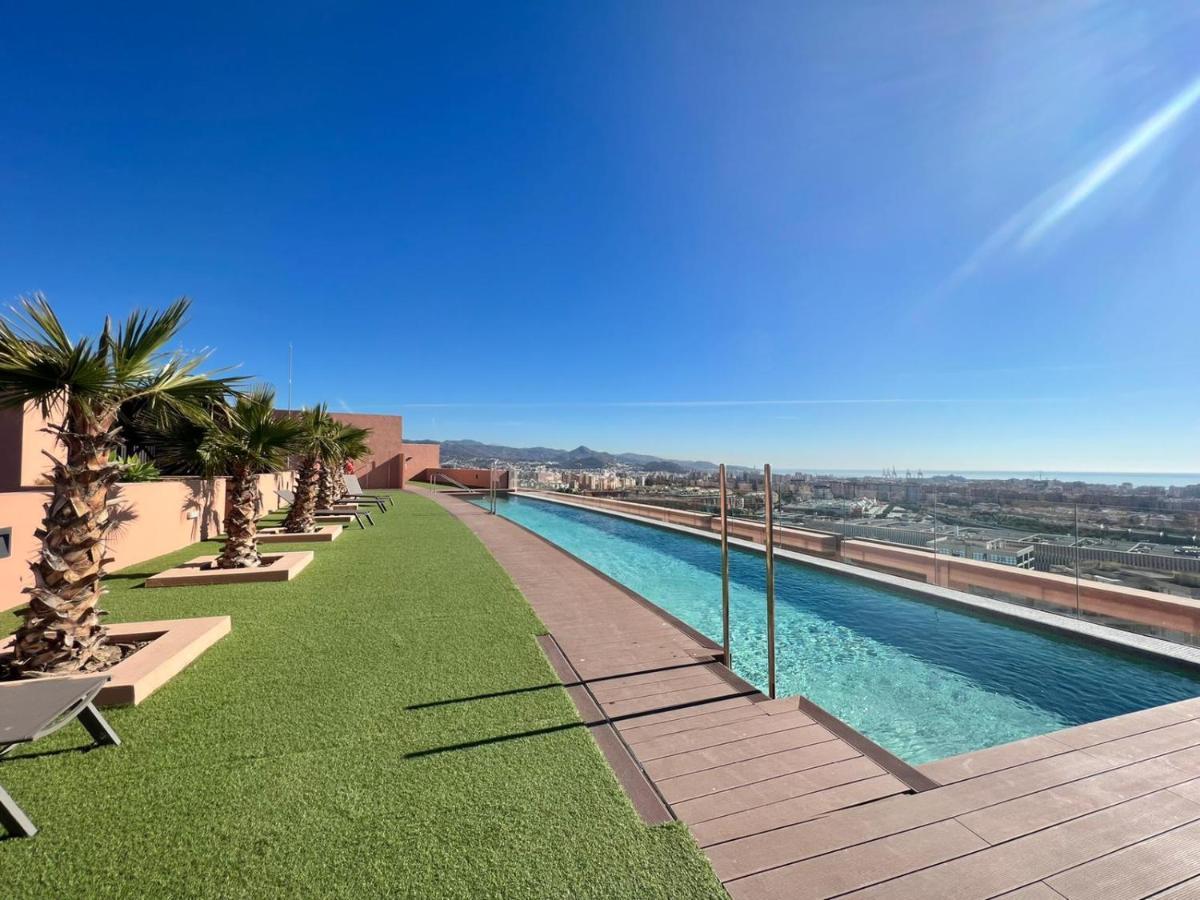Sky Garden & Seasonal Pool Views By Ele Apartments Malaga Luaran gambar