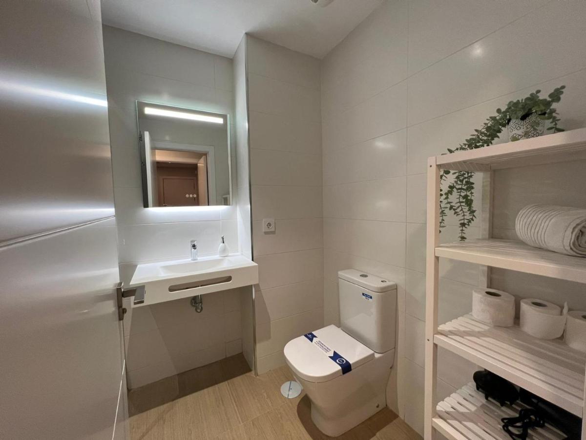 Sky Garden & Seasonal Pool Views By Ele Apartments Malaga Luaran gambar