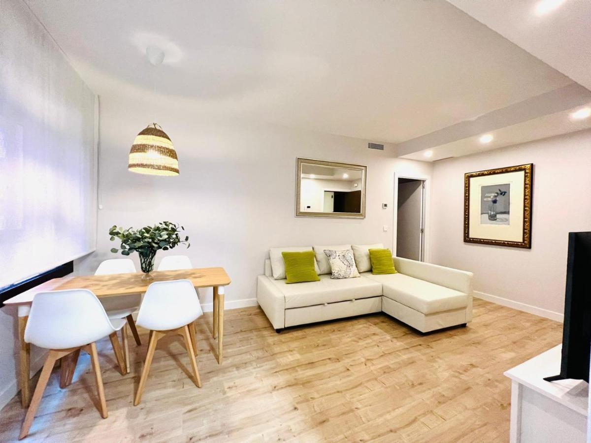 Sky Garden & Seasonal Pool Views By Ele Apartments Malaga Luaran gambar