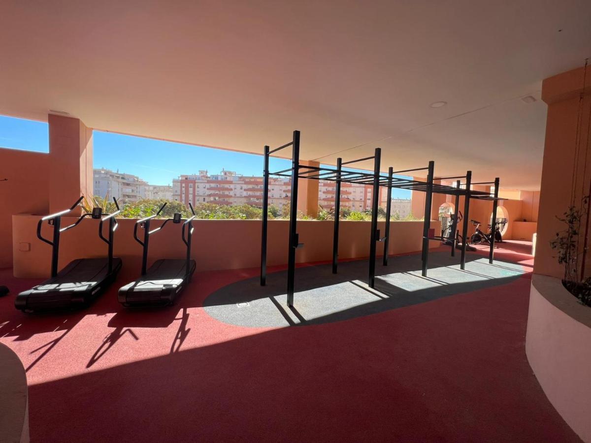 Sky Garden & Seasonal Pool Views By Ele Apartments Malaga Luaran gambar